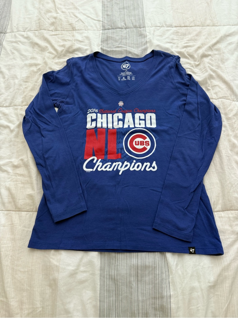 47 women’s Chicago Cubs Blue NLC Champions Long Sleeve Tee